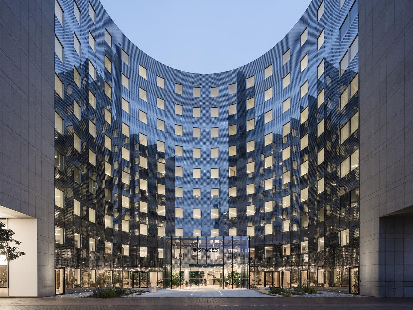 Le Belvédère à Puteaux La Défense ©Luc Boegly