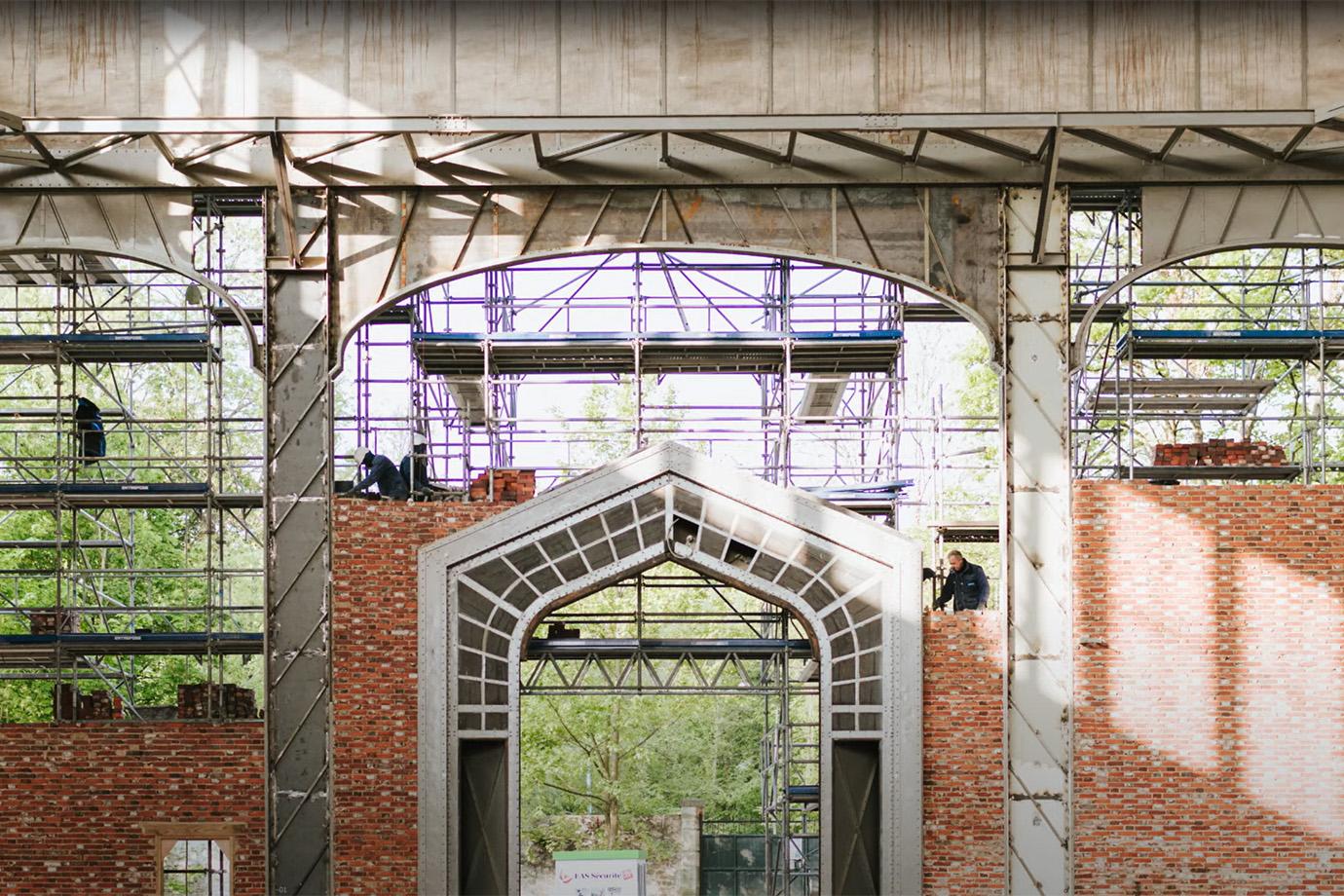 meudon_hangarY_capture-video1 